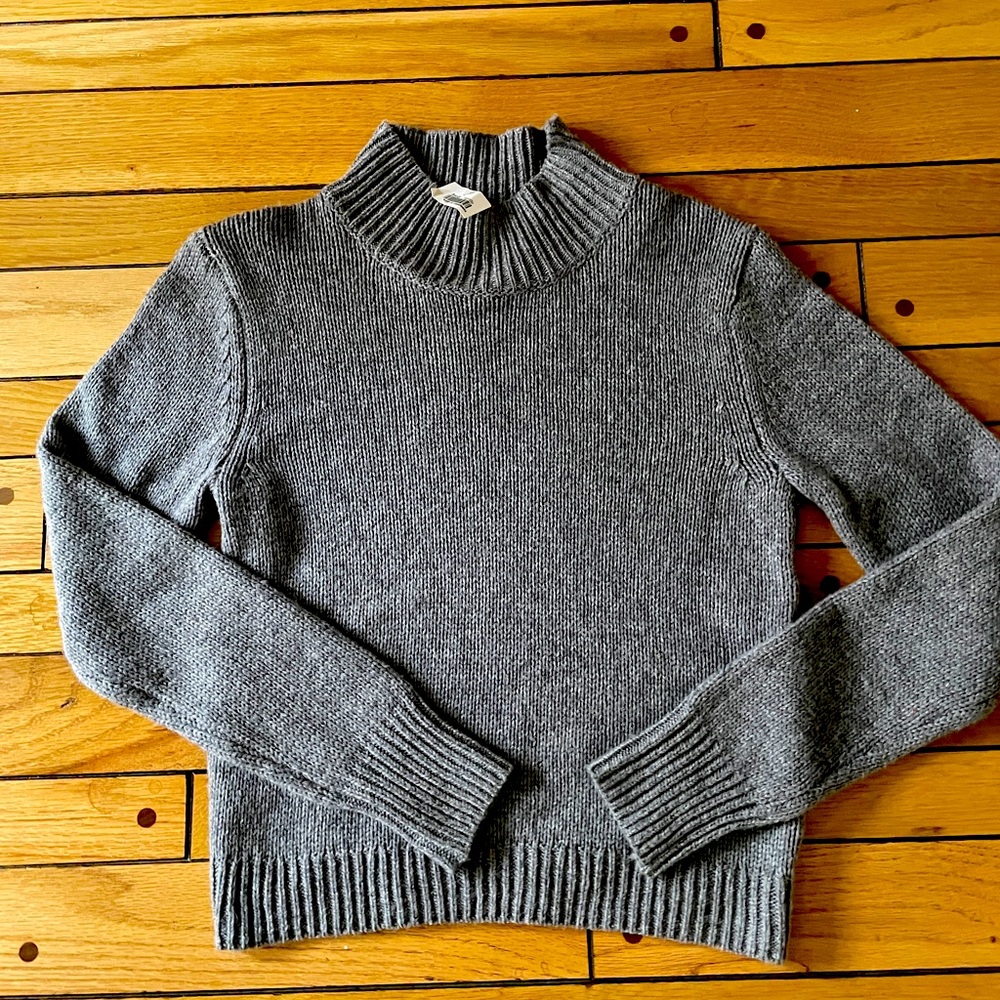 Brandy Melville gray sweater new with tags